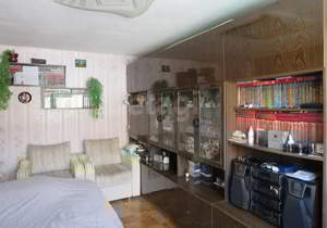 2-к квартира, вторичка, 43м2, 1/9 этаж