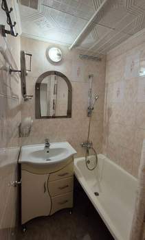 2-к квартира, вторичка, 46м2, 9/9 этаж