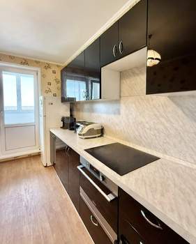 3-к квартира, вторичка, 81м2, 14/17 этаж