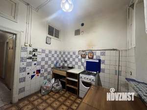 2-к квартира, вторичка, 61м2, 2/2 этаж