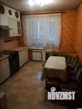 3-к квартира, вторичка, 78м2, 1/10 этаж