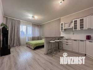 Студия квартира, вторичка, 40м2, 13/18 этаж