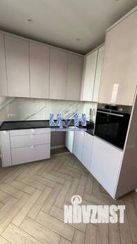 3-к квартира, вторичка, 62м2, 19/24 этаж