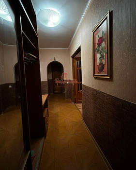 3-к квартира, вторичка, 75м2, 1/9 этаж
