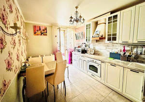 2-к квартира, вторичка, 66м2, 10/27 этаж