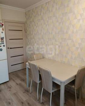 2-к квартира, вторичка, 66м2, 19/19 этаж