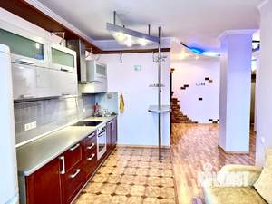 2-к квартира, вторичка, 62м2, 11/18 этаж