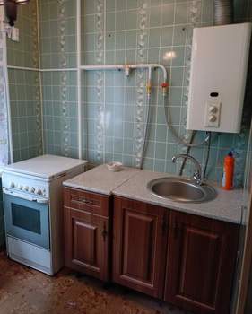 2-к квартира, вторичка, 42м2, 4/5 этаж