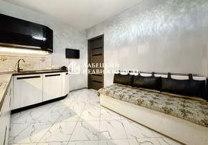 3-к квартира, вторичка, 84м2, 3/18 этаж