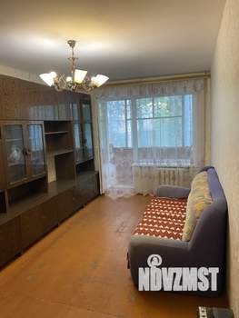 2-к квартира, вторичка, 43м2, 3/5 этаж