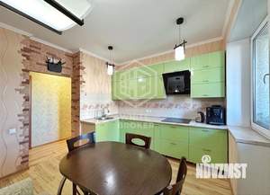 3-к квартира, вторичка, 80м2, 3/17 этаж