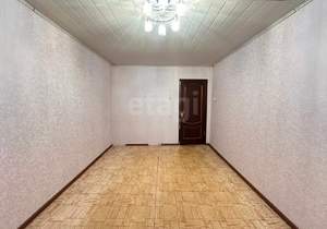 3-к квартира, вторичка, 63м2, 1/9 этаж