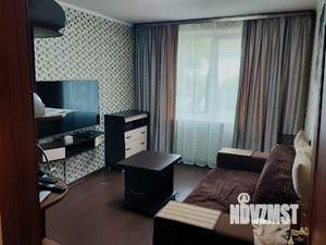 3-к квартира, вторичка, 63м2, 1/9 этаж