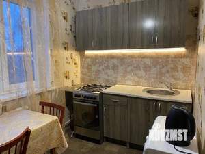 2-к квартира, вторичка, 37м2, 5/5 этаж