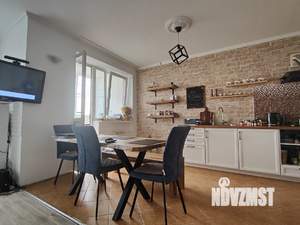 3-к квартира, вторичка, 104м2, 8/9 этаж