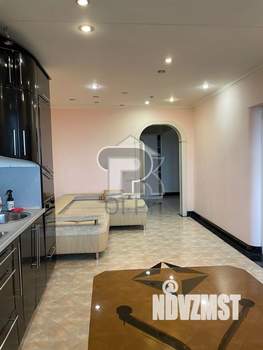 2-к квартира, вторичка, 91м2, 9/9 этаж