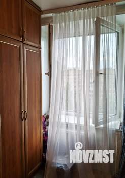 3-к квартира, вторичка, 54м2, 9/9 этаж