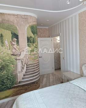 2-к квартира, вторичка, 69м2, 9/13 этаж