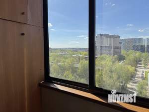 2-к квартира, вторичка, 63м2, 11/18 этаж