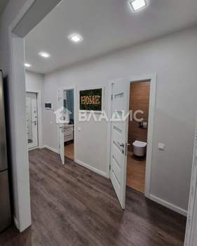2-к квартира, вторичка, 55м2, 13/18 этаж