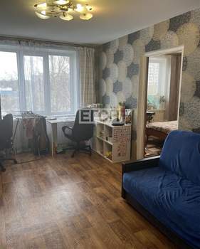 3-к квартира, вторичка, 50м2, 6/9 этаж