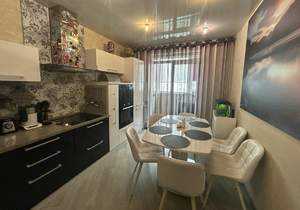 2-к квартира, вторичка, 63м2, 10/17 этаж