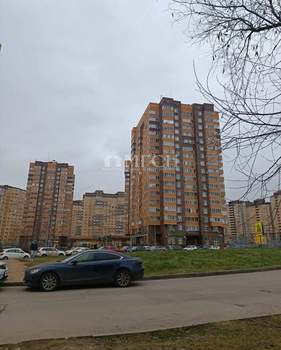 2-к квартира, вторичка, 62м2, 4/17 этаж