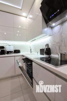 3-к квартира, вторичка, 103м2, 3/17 этаж