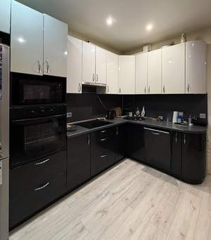 2-к квартира, вторичка, 62м2, 13/17 этаж