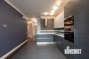 4-к квартира, вторичка, 125м2, 5/17 этаж