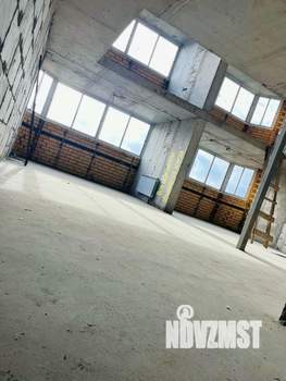 3-к квартира, вторичка, 100м2, 17/17 этаж