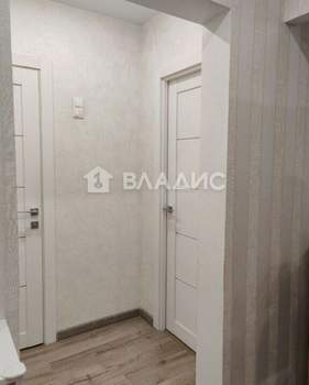 1-к квартира, вторичка, 46м2, 18/25 этаж