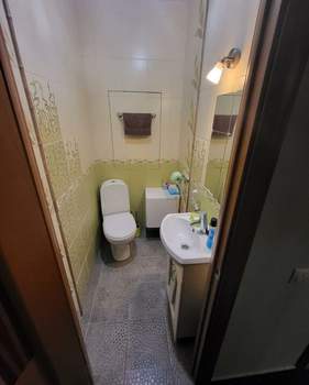 1-к квартира, вторичка, 42м2, 10/17 этаж