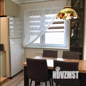 3-к квартира, вторичка, 89м2, 8/27 этаж