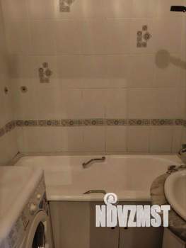 2-к квартира, вторичка, 58м2, 10/10 этаж