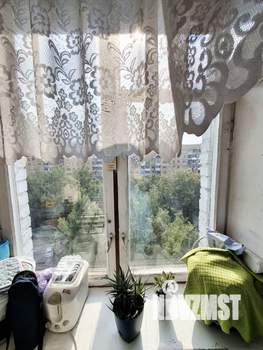 3-к квартира, вторичка, 54м2, 9/9 этаж