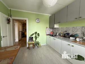 3-к квартира, вторичка, 82м2, 2/2 этаж