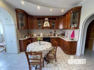 4-к квартира, вторичка, 156м2, 5/18 этаж