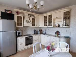 2-к квартира, вторичка, 61м2, 4/14 этаж