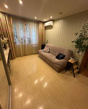 2-к квартира, вторичка, 45м2, 3/5 этаж