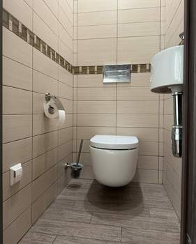 2-к квартира, вторичка, 65м2, 6/18 этаж