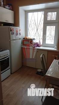2-к квартира, вторичка, 42м2, 1/5 этаж