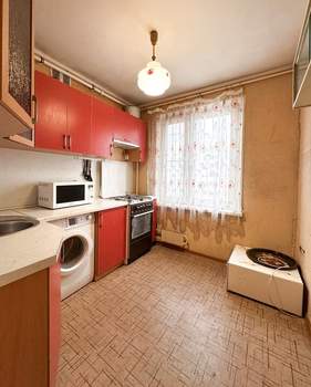 4-к квартира, вторичка, 64м2, 9/9 этаж