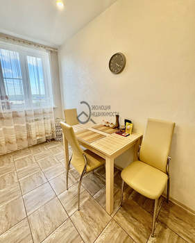 2-к квартира, вторичка, 61м2, 12/17 этаж