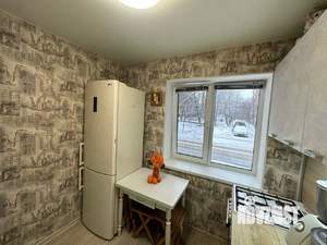 3-к квартира, вторичка, 54м2, 1/4 этаж