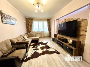 2-к квартира, вторичка, 63м2, 10/19 этаж