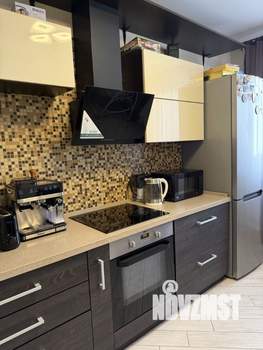 2-к квартира, вторичка, 62м2, 10/17 этаж