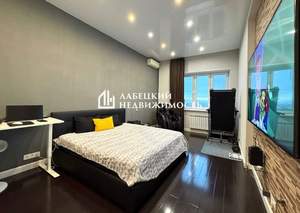 3-к квартира, вторичка, 82м2, 23/23 этаж