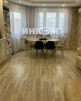2-к квартира, вторичка, 61м2, 15/17 этаж