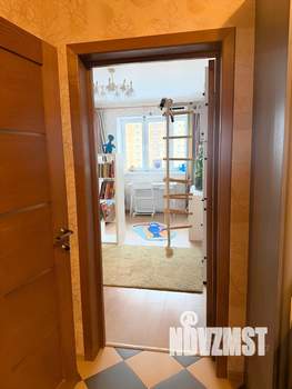 2-к квартира, вторичка, 67м2, 15/23 этаж